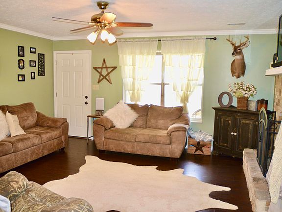 5th image of 386 Eldorado Cir