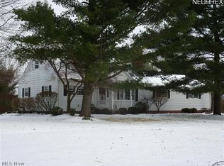 345 Eldridge Rd SW, Aurora, OH 44202