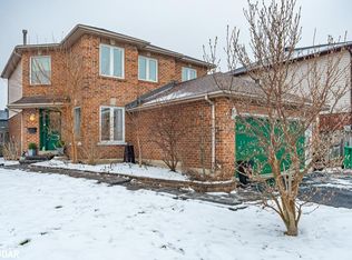 3934 Renfrew Cres, Mississauga, ON L5L4J5