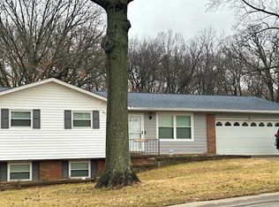 1137 Monza Dr, Saint Charles, MO 63303