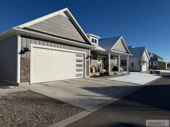 817 Harborside Loop, Blackfoot, ID 83221