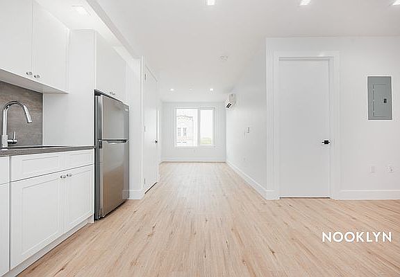 5th image of 2510 Bedford Ave #5D