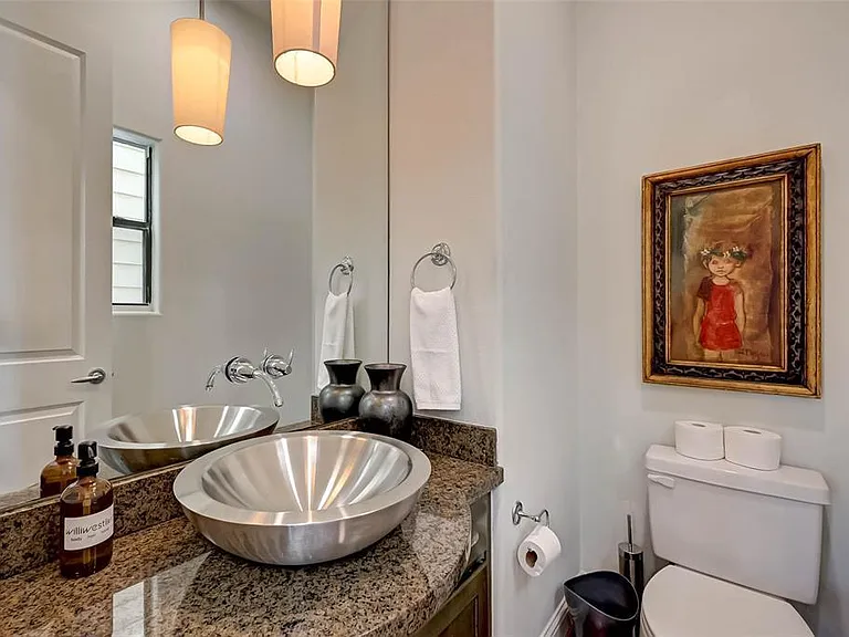 5202 Rose St — Photo 17