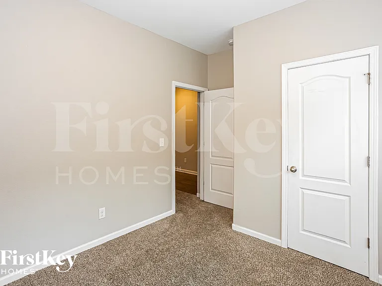 6129 Purbeck Way — Photo 17