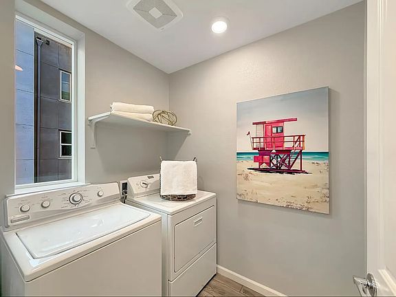 4th image of 262 Agustin Narvaez St #2