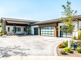 1800 E Golden Oak Ct, Meridian, ID 83646