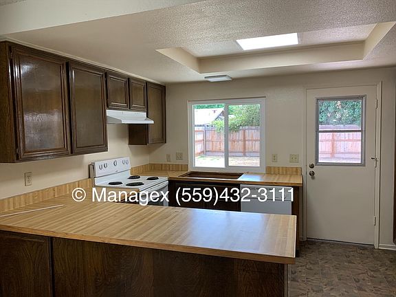 4th image of 3730 N Miami Ave