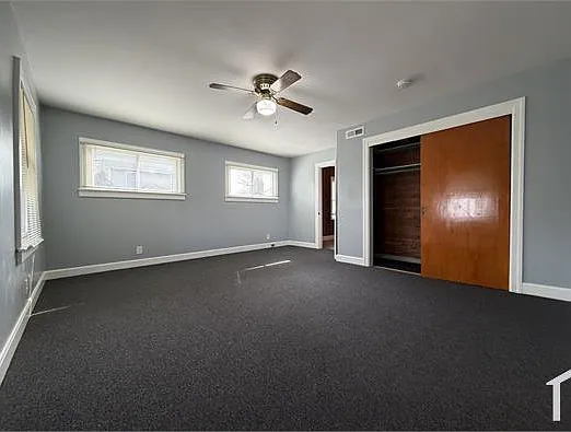 1439 S 32nd St — Photo 4