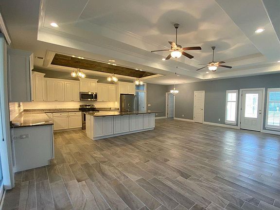 4th image of 5468 Dallas Court