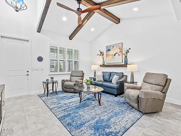 5th image of 401 Parrot Ln