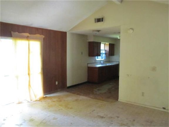 4th image of 5406 Indianola Dr