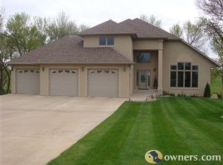 47142 298th St, Beresford, SD 57004