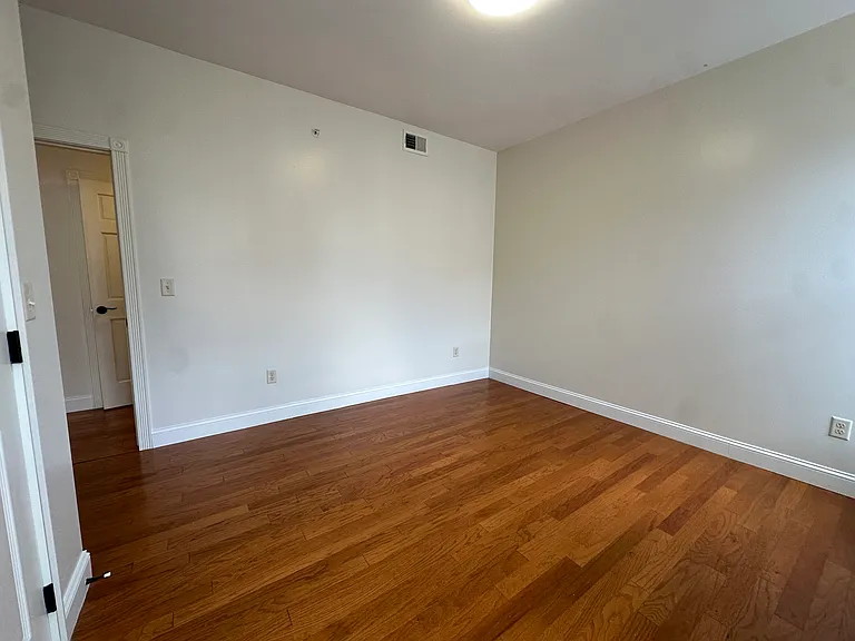 104 N Aurora St #3N — Photo 47