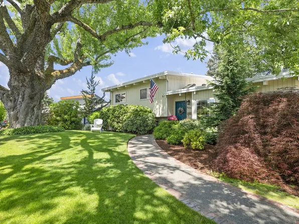 8901 NW 24th Ave, Vancouver, WA 98665