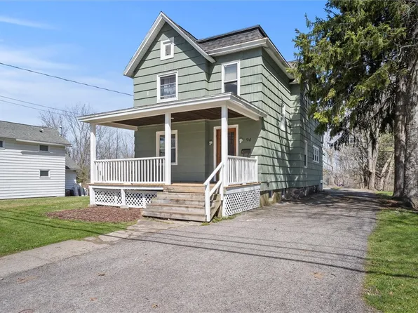 94 State St, Holley, NY 14470