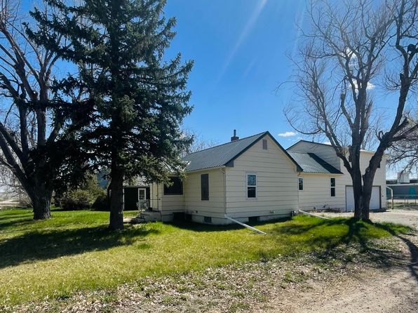 1031 3rd St, Big Sandy, MT 59520