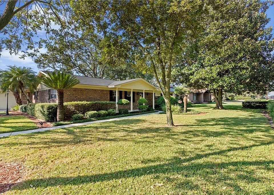 1st image of 1309 Lake Miriam Dr