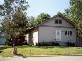 521 W Norway Ave, Mitchell, SD 57301