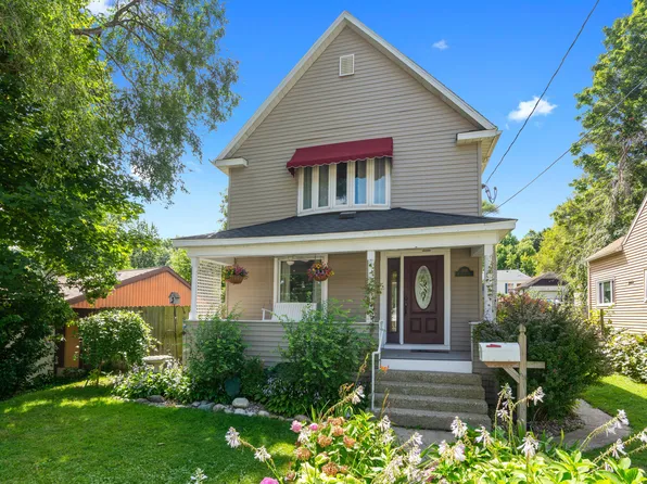 1118 E Alcott St, Kalamazoo, MI 49001