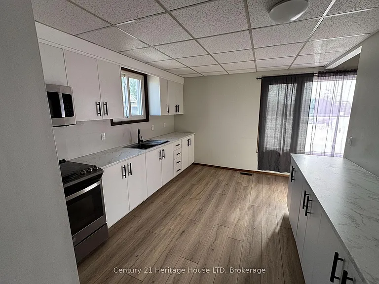 7 Klauck St #1 — Photo 3
