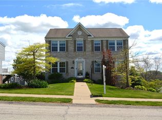 206 Compass Ct, Mc Donald, PA 15057