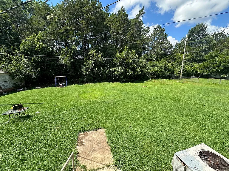 618 Grier St — Photo 13