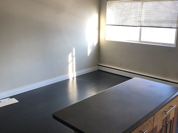 4th image of 8406 104th St NW #31