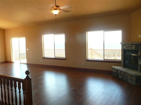 4th image of 8607 N Upper Mayes Lane Ww #25