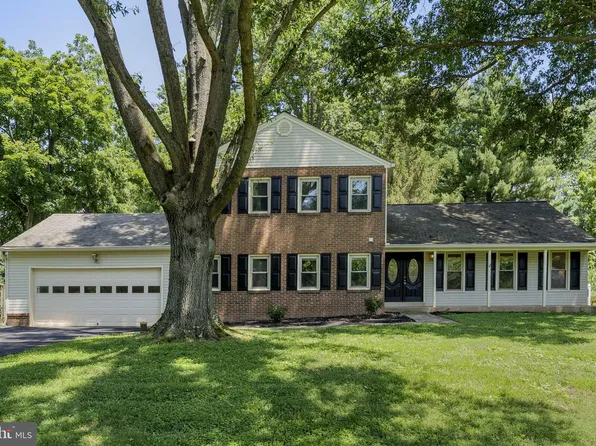 14505 Brookmead Dr, Germantown, MD 20874