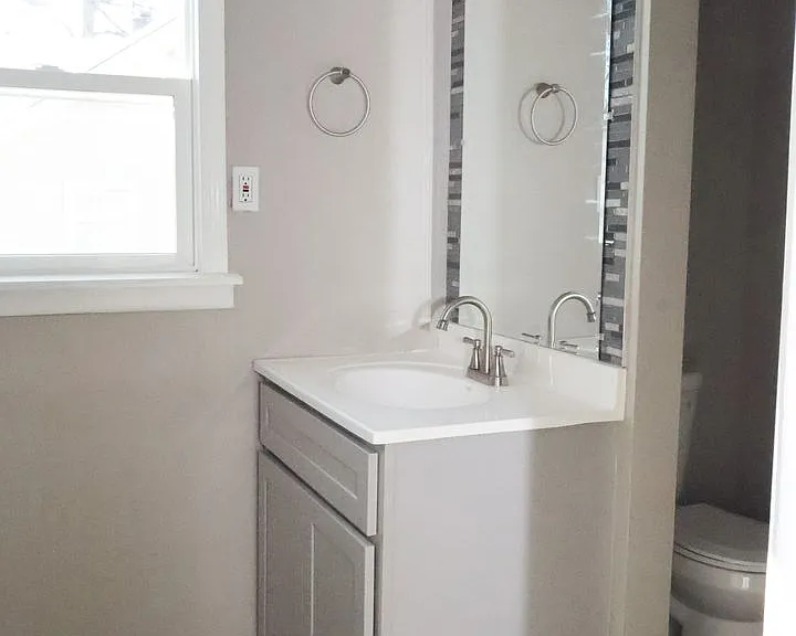 5460 Hamilton Ave — Photo 13