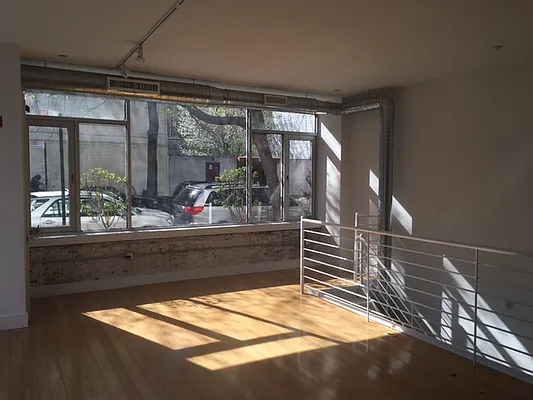 Rented by Premier Metro Realty Corp | media 25