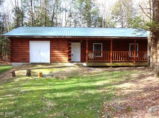 104 Perch Ln, Greentown, PA 18426