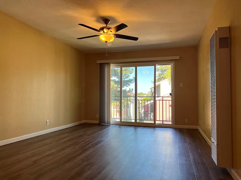 Hayward Summit Apartments, LLC — Photo 29