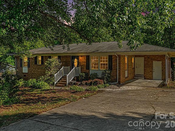 2nd image of 126 Terrace Rd