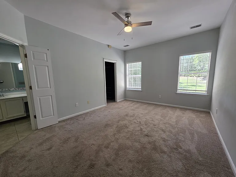 470 Cane Ct — Photo 12