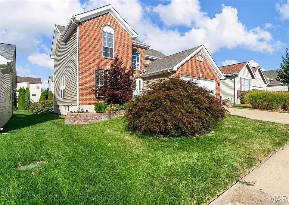 1st image of 141 Behlmann Meadows Way