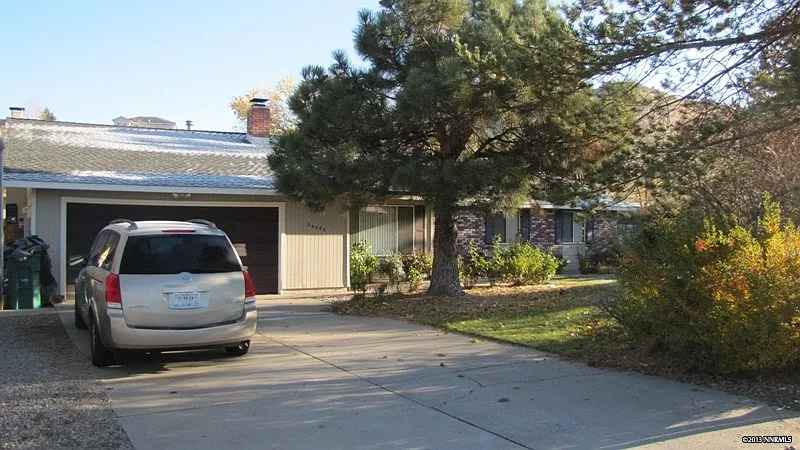 15545 Minnetonka Cir photo 1