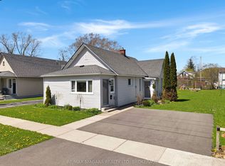 228 Courtwright St, Fort Erie, ON L2A 2R8