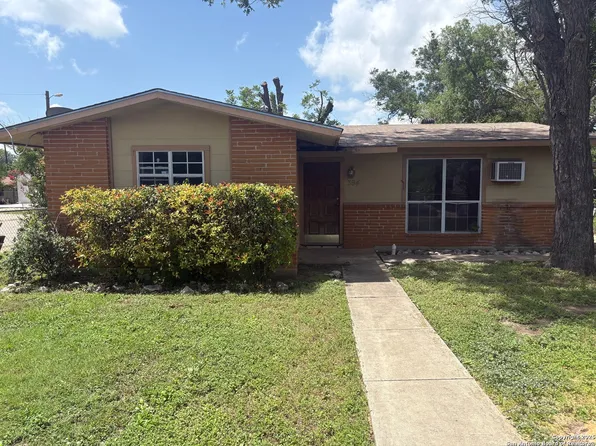 394 Dorie, San Antonio, TX 78220