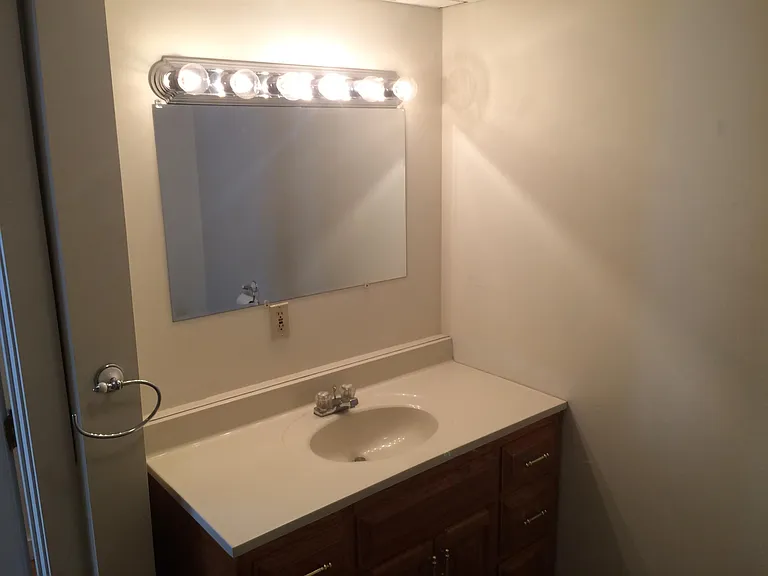 97 Mawney St #2 — Photo 10