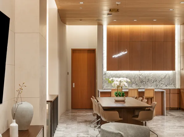 611 West 56th Street MAISONETTE EAST image 21 of 21