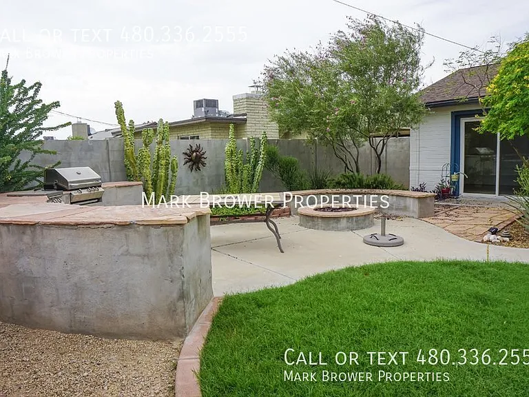 332 E Pierce St — Photo 18