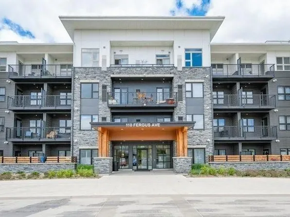 110 Fergus Ave #209, Kitchener, ON N2A 0K9