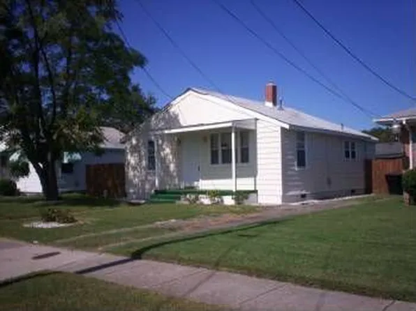 3312 Armistead Dr, Portsmouth, VA 23704