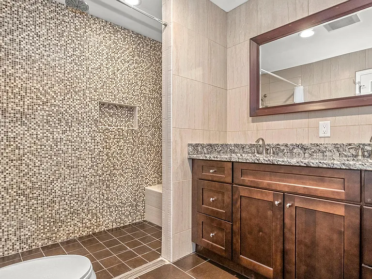 17130 Beck Rd — Photo 28