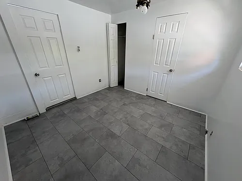 563 W Sepulveda St Photo 1