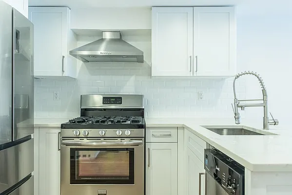 Rented by HPG | media 2