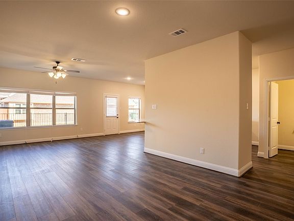 4th image of 6822 Topaz Dr