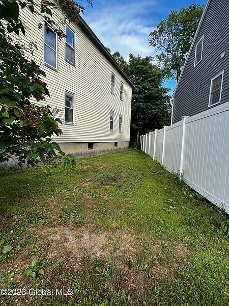 4th image of 26-28 Oakwood Street