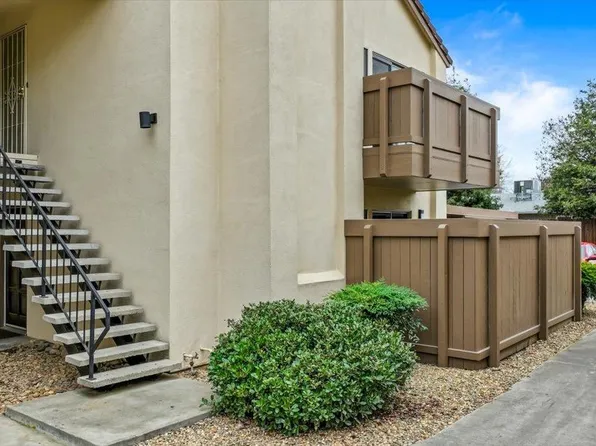 3701 Colonial Dr APT 160, Modesto, CA 95356